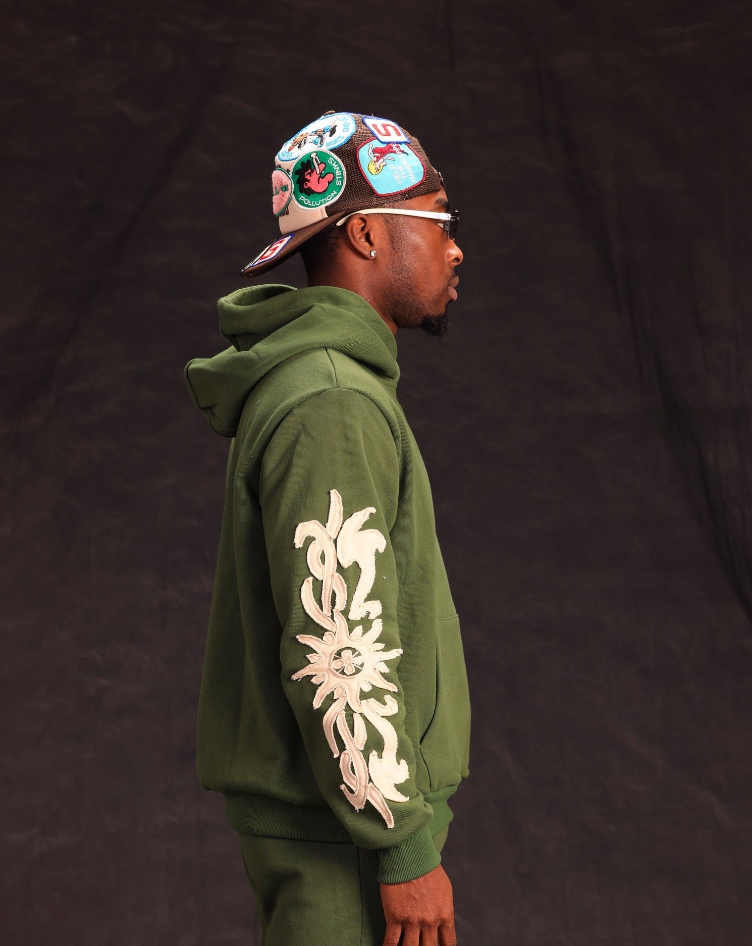 "SUN FLAME" HOODIE - FOREST GREEN