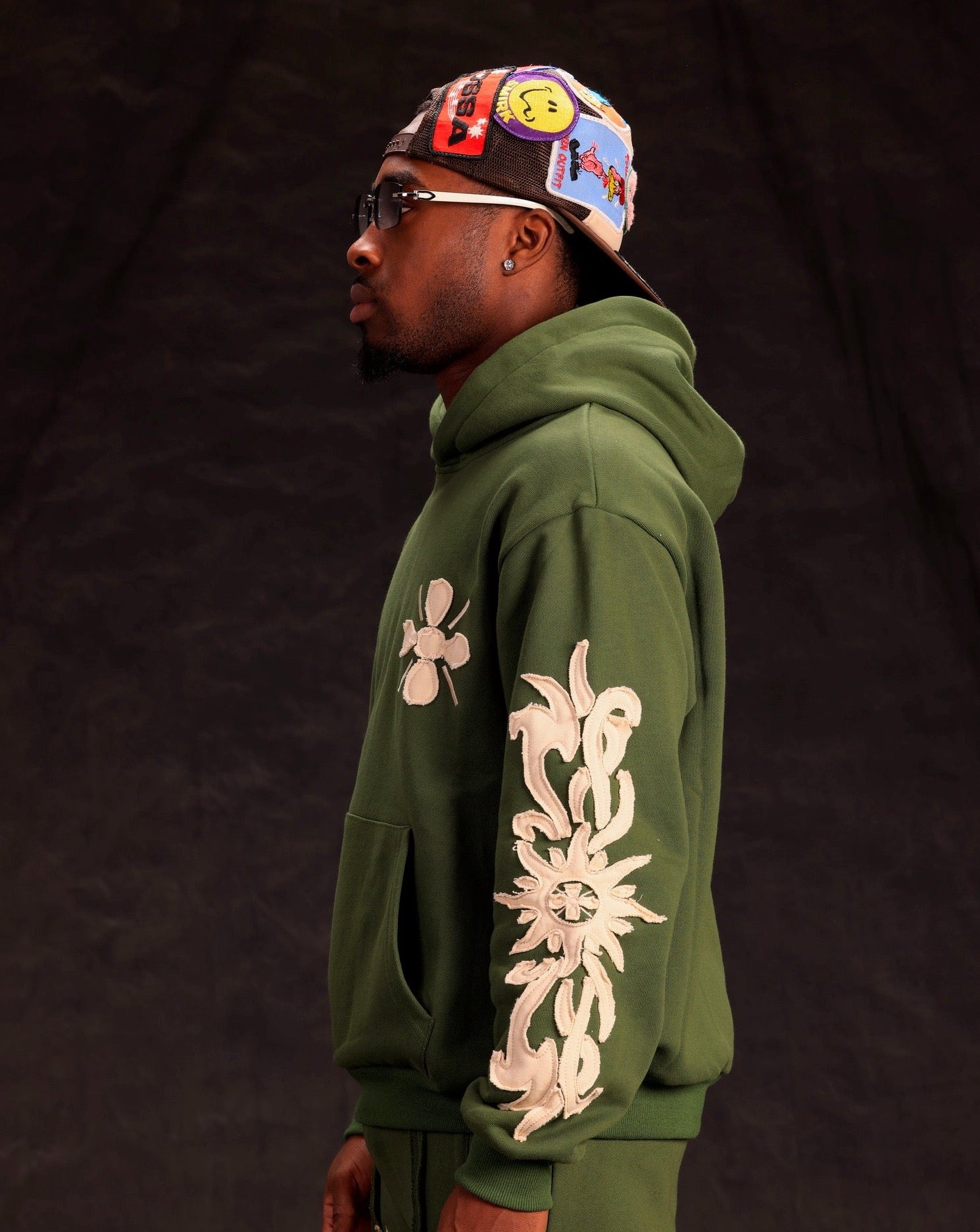 "SUN FLAME" HOODIE - FOREST GREEN